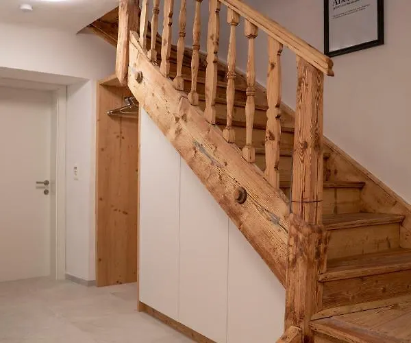 בית נופש Traditionell-modernes Haus In Hoetting